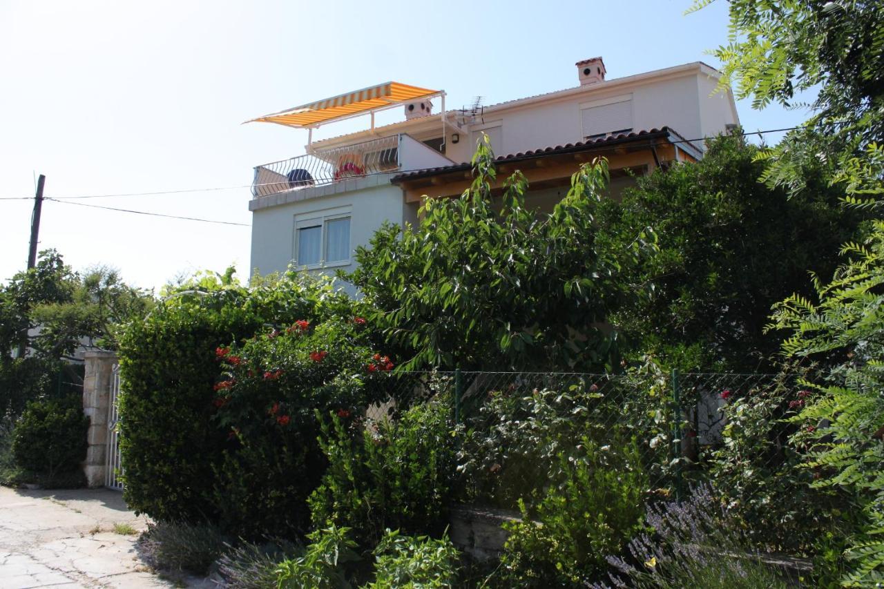 Apartment Bozava 8100A Exterior photo