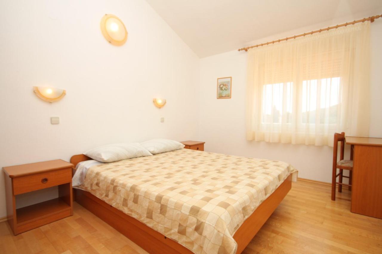 Apartment Bozava 8100A Exterior photo